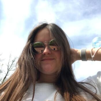 Babysitter in Castro Urdiales: Almudena