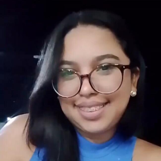 Babysitter in Maracanaú: Vanessa
