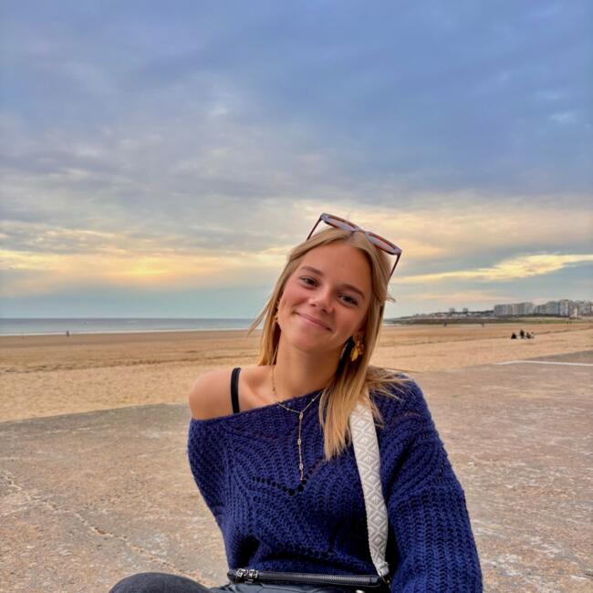 Babysitter in Saint-Herblain: Anaé