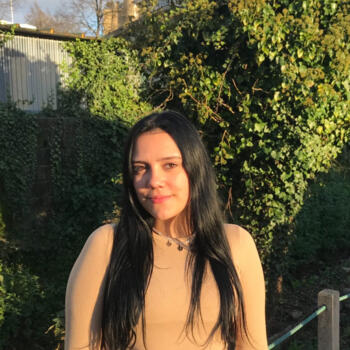 Babysitting job in Ermesinde: babysitting job Joana