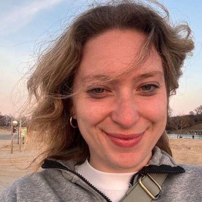 Babysitter in Maisons-Alfort: Rachel