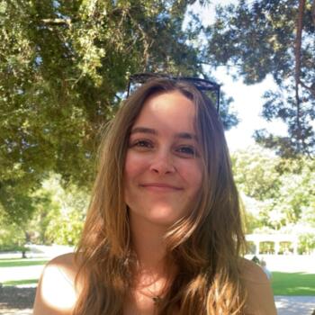 Babysitter in Perth: Casey