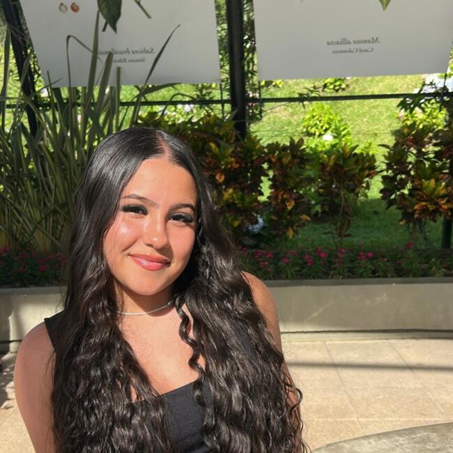 Babysitter in Pinhais: Joaquina