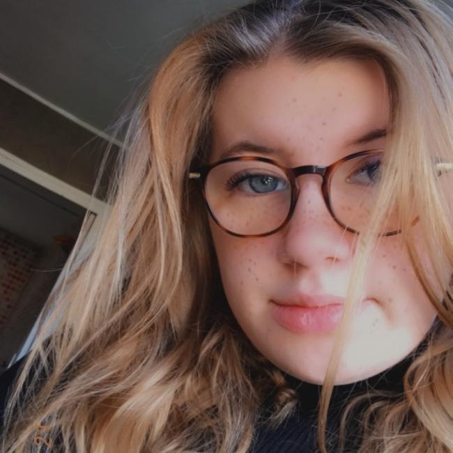 Niñera en Coudekerque-Branche: Tiffany