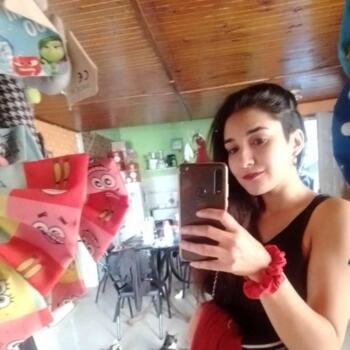 Babysitter in Quilmes: Valeria