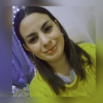 Niñera en Villa Alsina: Vanina