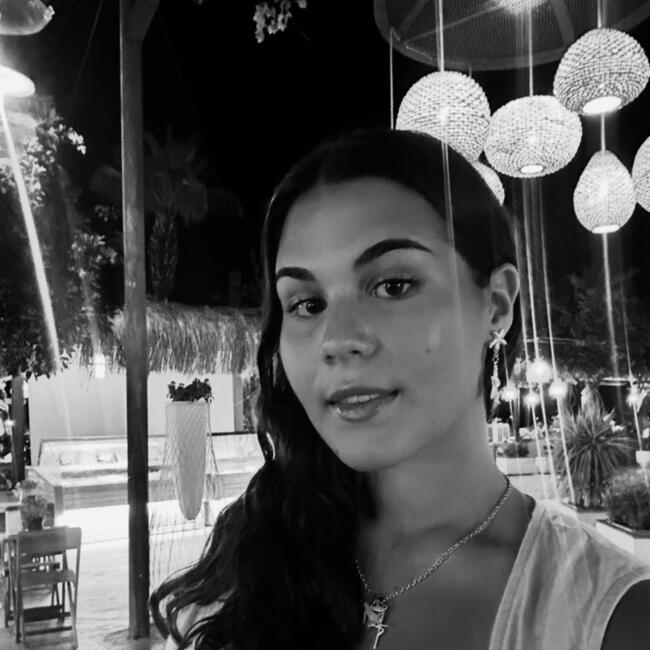 Babysitter em Seixal: Daniela