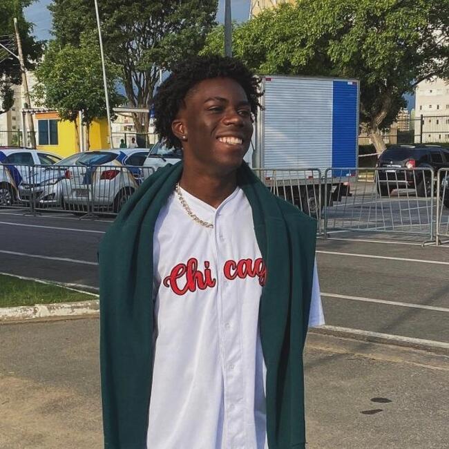 Babysitter in Guarujá: Wesley