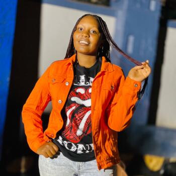 Niñera en Dubái: Gloria