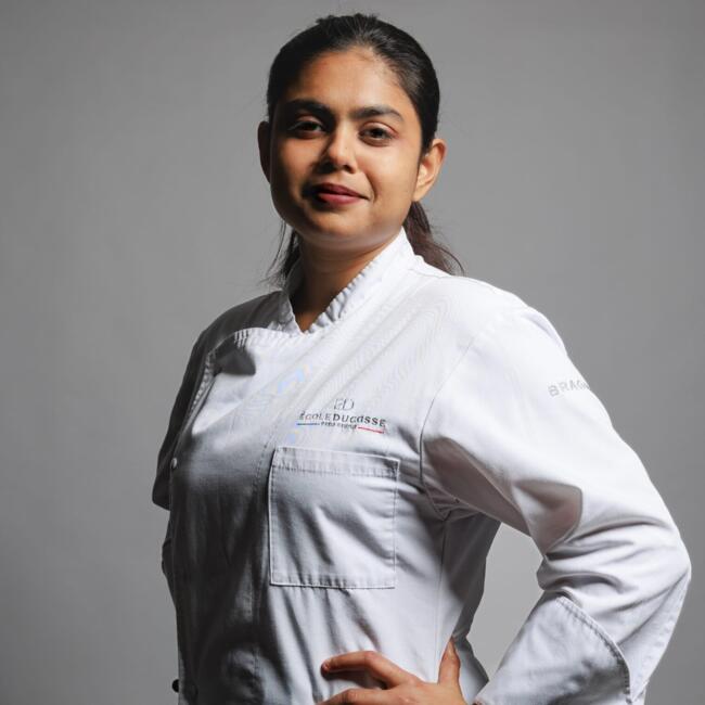 Babysitter in Meudon: Kashvi