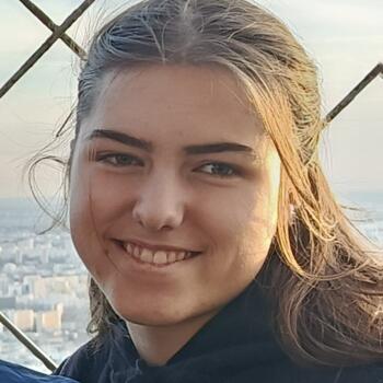 Babysitter in Saint-Germain-en-Laye: Blanche