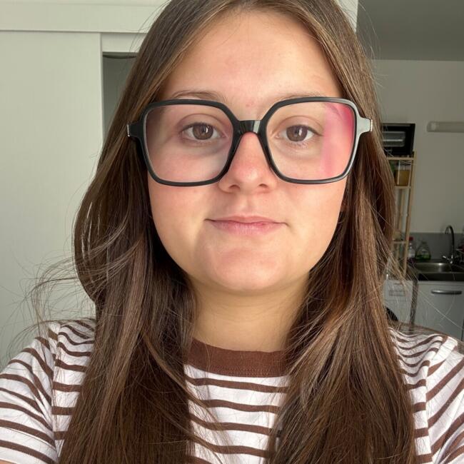 Babysitter in Poitiers: Maëlyne