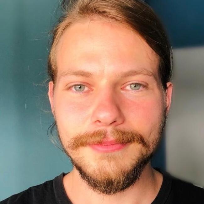 Babysitter στην περιοχή Αθήνα: Σάββας Μπεκούλης