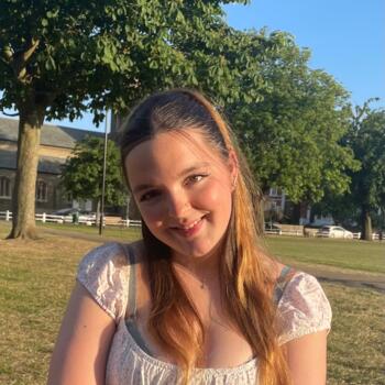 Babysitter in Twickenham: Ruby