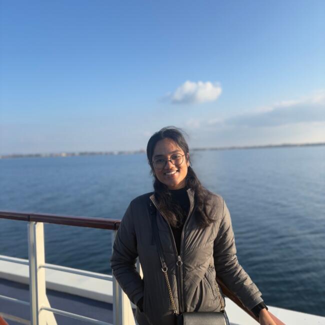 Babysitter a Milano: Unnamalai