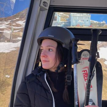 Baby-sitter Le Haillan: Jade