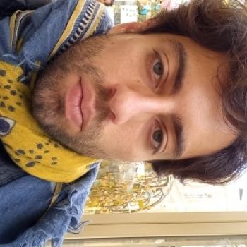 Job de garde d'enfants à Paris: job de garde d'enfants Joao