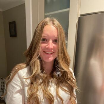Babysitter in Hamilton: Tisha