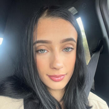 Babysitter in Cholet: Malika