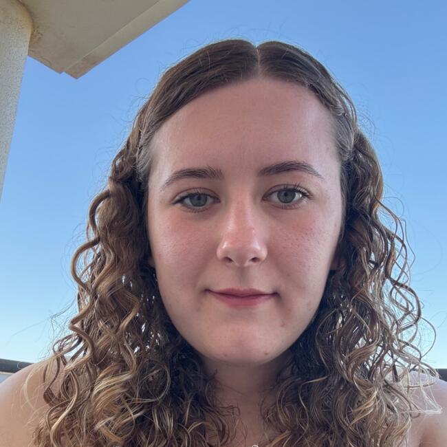 Babysitter in Bury St Edmunds: Paige