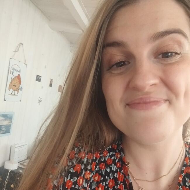 Babysitter in Oslo: Angélique