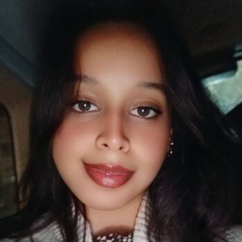 جليسة أطفال أكادير: Karima