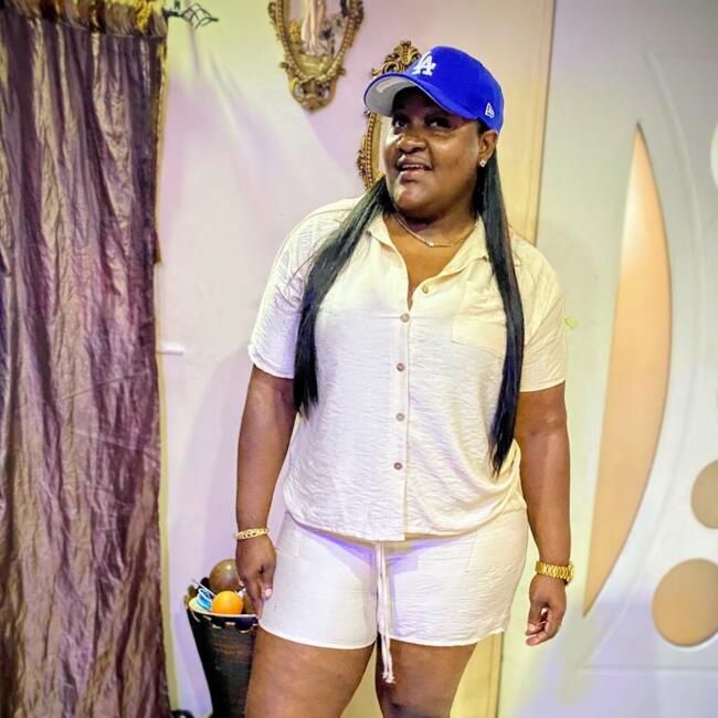 Babysitter in Colón: Angela