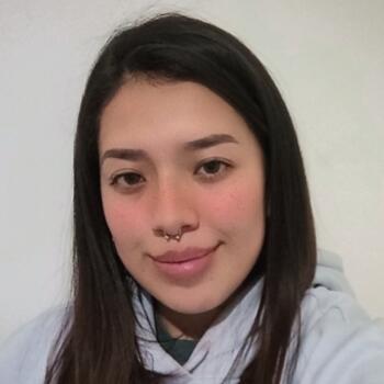 Niñera en Arequipa: Valeria