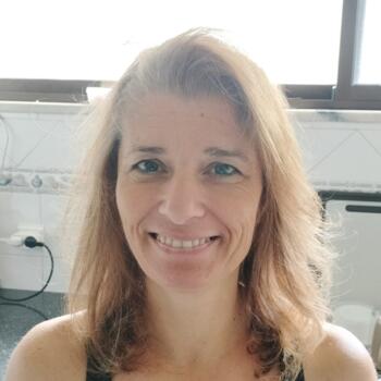 Babysitter in Lisbon: Helena