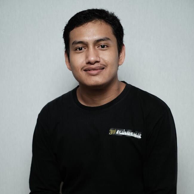 Babysitting job in Bogor: Mahathir