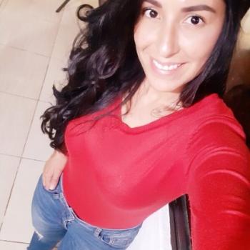 Babysitter in Tres Ríos: Cinthya