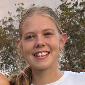 Babysitter Toowoomba: April