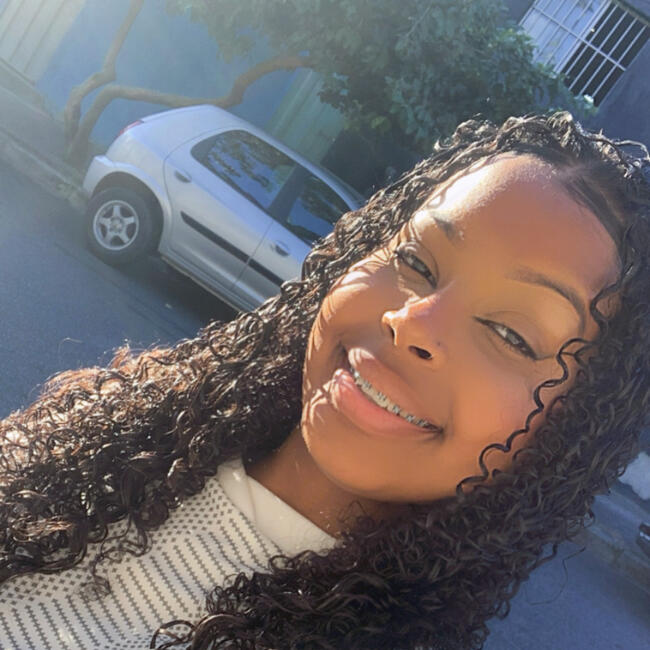 Babysitter in Belo Horizonte: Anna luisa