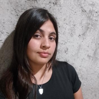 Niñera en Luján de Cuyo: Mia Luciana