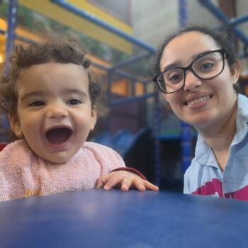 Babysitter in Franconville: Hassna