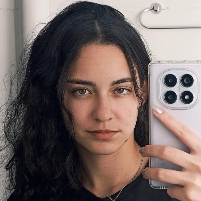 Babysitter in Jundiaí: Isabella