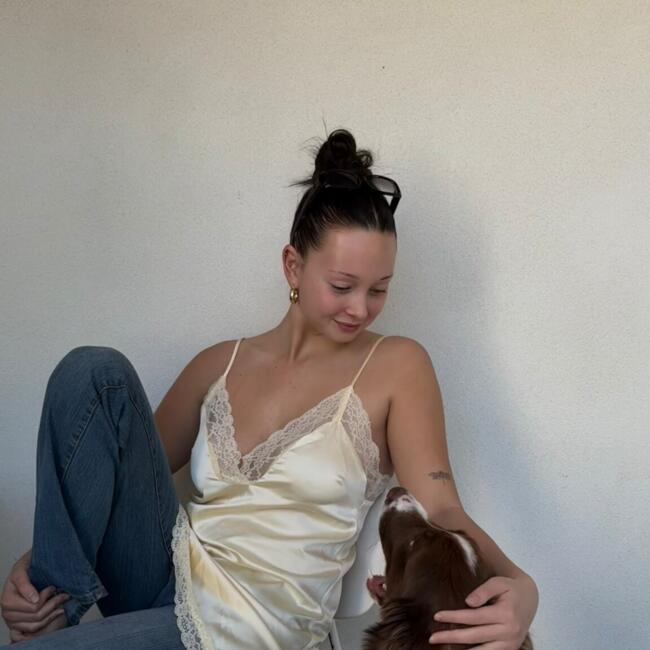 Babysitter in Melbourne: Willow