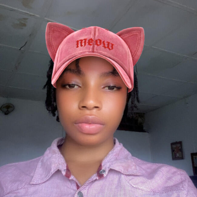 Babysitter in Lagos: Alena