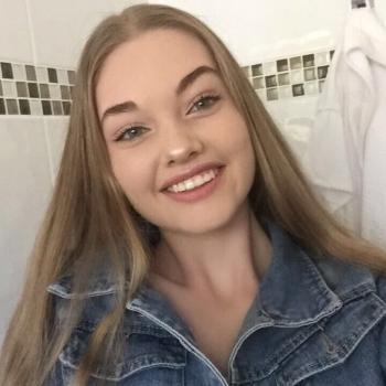 Babysitter in Townsville: Alexandra