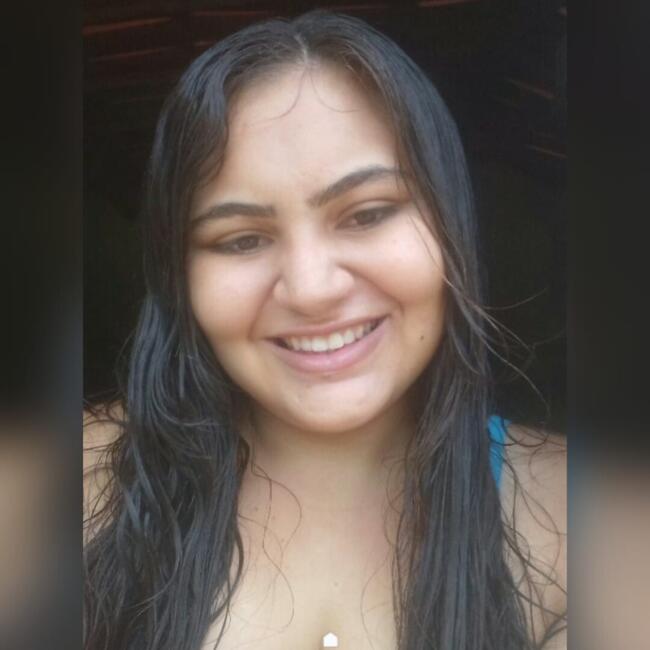 Babá em Várzea Grande: Lucimara