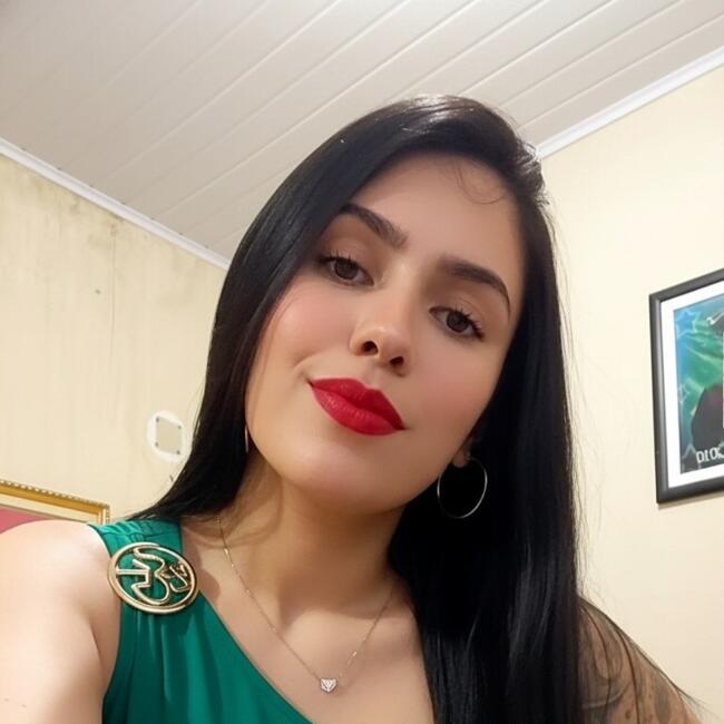 Babysitting job in São José dos Campos: Letícia