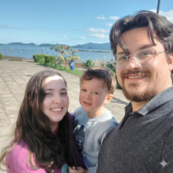 Emprego de babá em Curitiba: emprego de babá Mateus