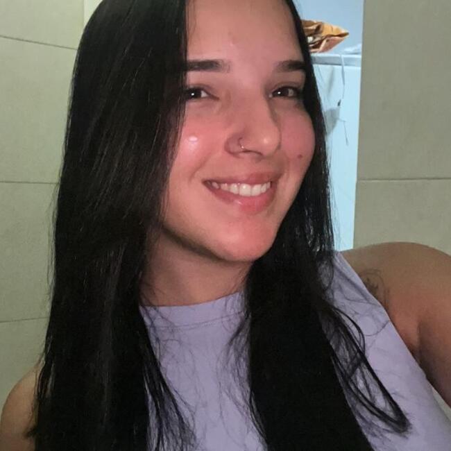 Babysitter in Cogolin: Maria Eduarda