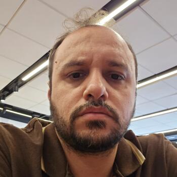 Emprego de babá em Montes Claros: emprego de babá Jean