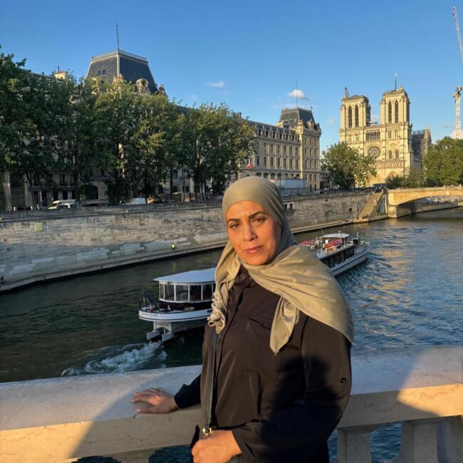 Nounou à Paris: Latifa
