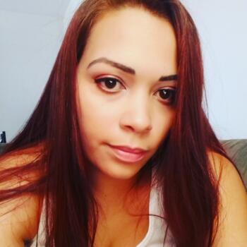 Babysitting job in Itajaí: babysitting job Chrislayne