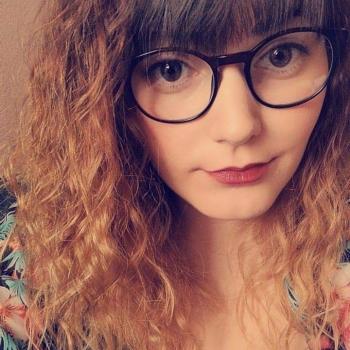 Babysitter in Besançon: Elodie