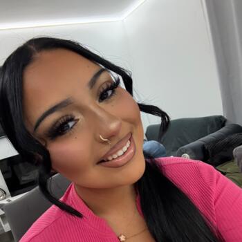 Babysitter in Bouffémont: Melyna