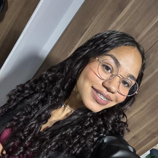 Babysitter in São Paulo: Ingrid Lorrany