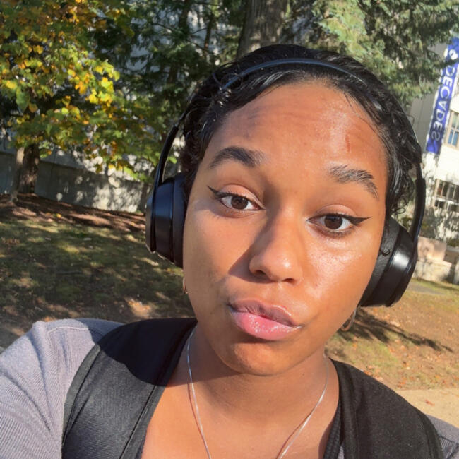 Babysitter in Washington D.C.: Victoria